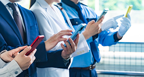 法人携帯のかけ放題プランを大手キャリア4社と格安SIM8社で徹底比較