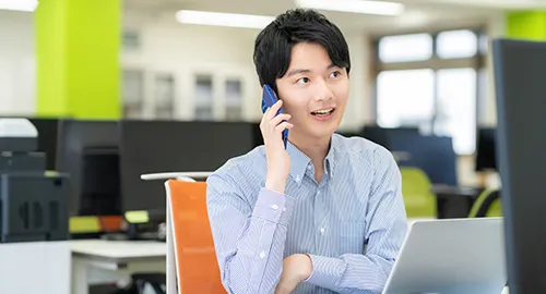 ドコモの法人携帯の特徴や契約プランを徹底解説！最新法人向け機種も紹介 メインビジュアル